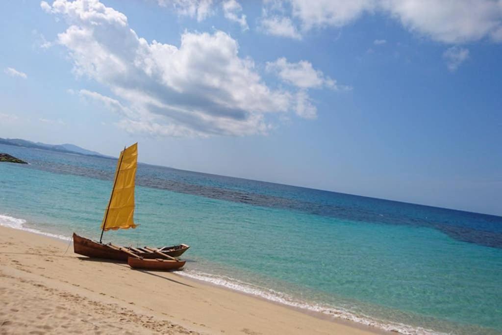 Beach side hotel YAMORIYANONIKAI J29 Nago Exterior foto